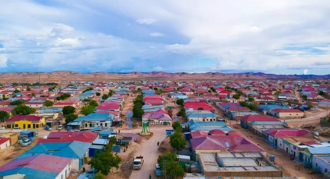 Danjireyaal Caalami ah oo u Safray Caleemo-saarka Madaxweynaha Waqooyi Bari Soomaaliya