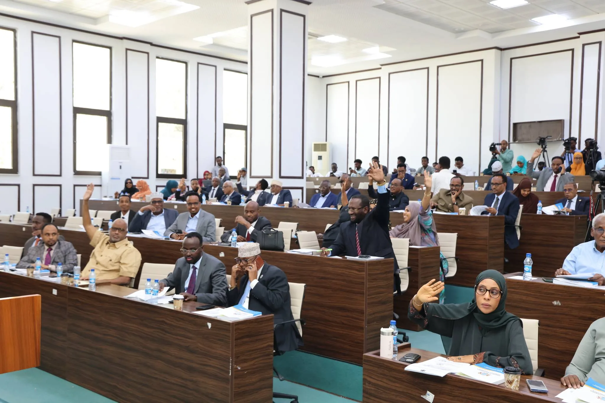 Mudanayaasha Golaha Shacabka oo ansixiyay Hindise Sharciyeedka Daawada