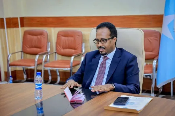 Somalia’s Trade Minister Meets Banadir Business Leaders to Discuss Economic Growth and Investment