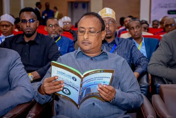 Mogadishu Mayor Attends Fifth Al-Maqaasid Conference on Somalia’s Federal System