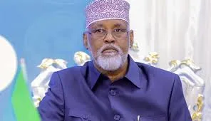 Maxkamadda Gobolka Banaadir oo ka laabatay Waarankii Axmed Madoobe